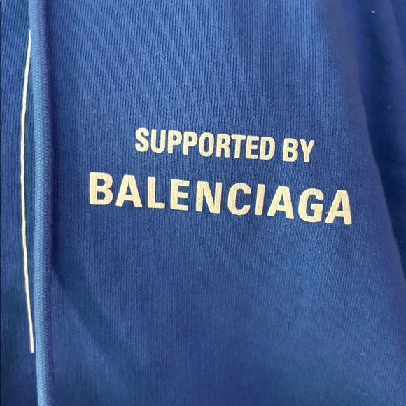 Balenciaga Hoodie - Picture 3 of 8
